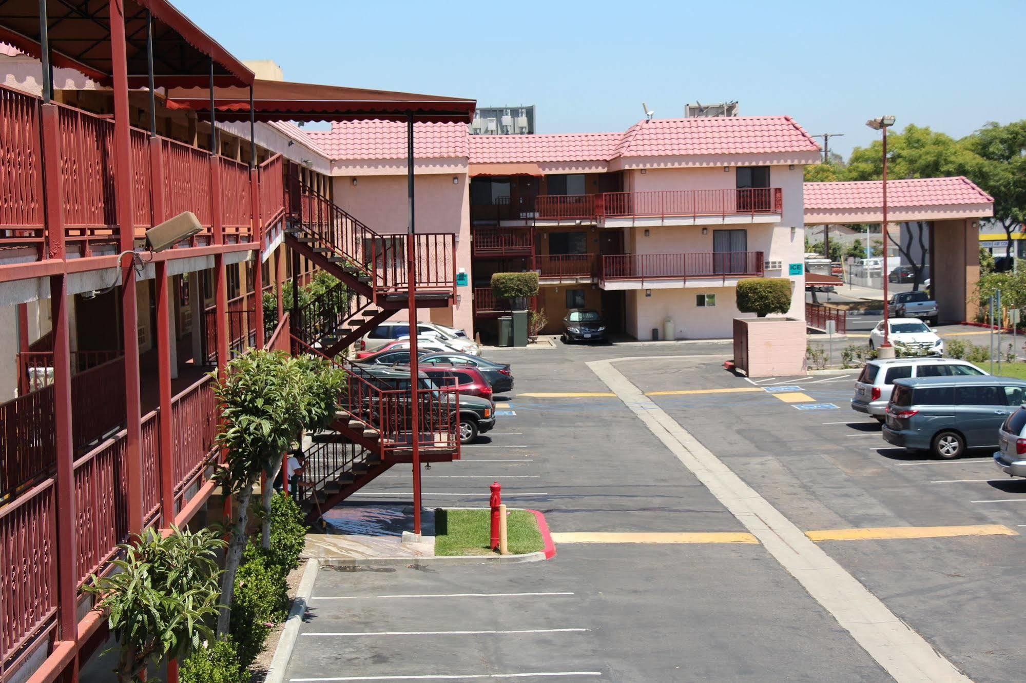 Budget Inn Anaheim/Santa Ana Exteriér fotografie